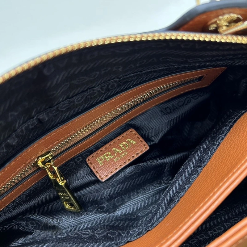 Pra*a satchel bags 4213-0193