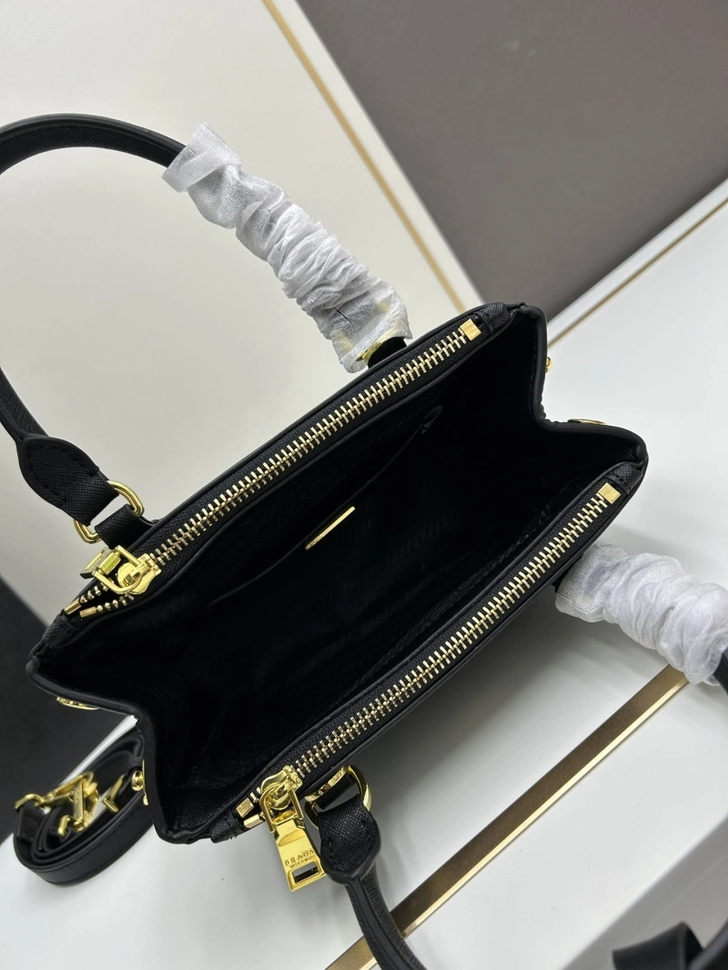 Pra*a top handle bags 4213-0209