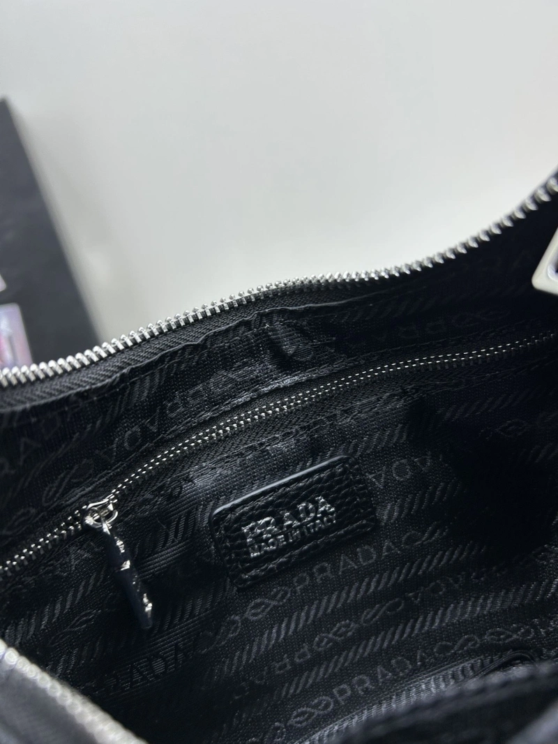 Pra*a satchel bags 4213-0229