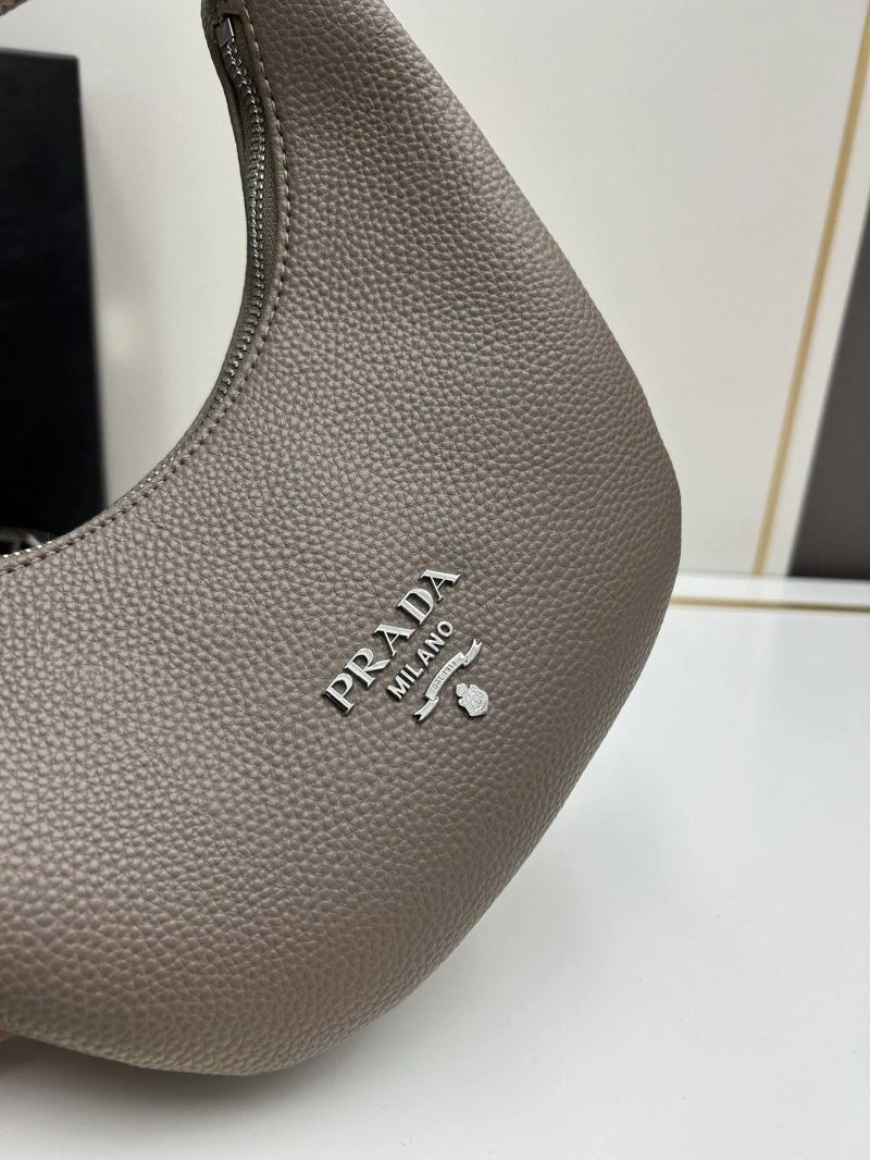Pra*a satchel bags 4213-0232