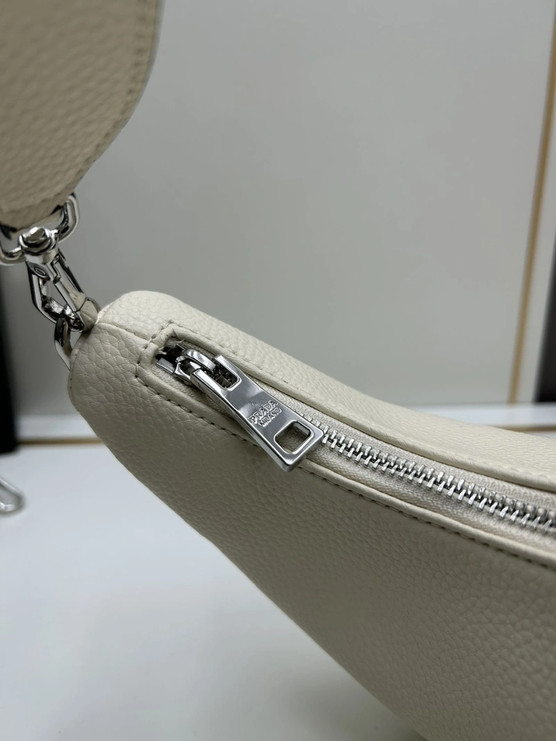 Pra*a satchel bags 4213-0233