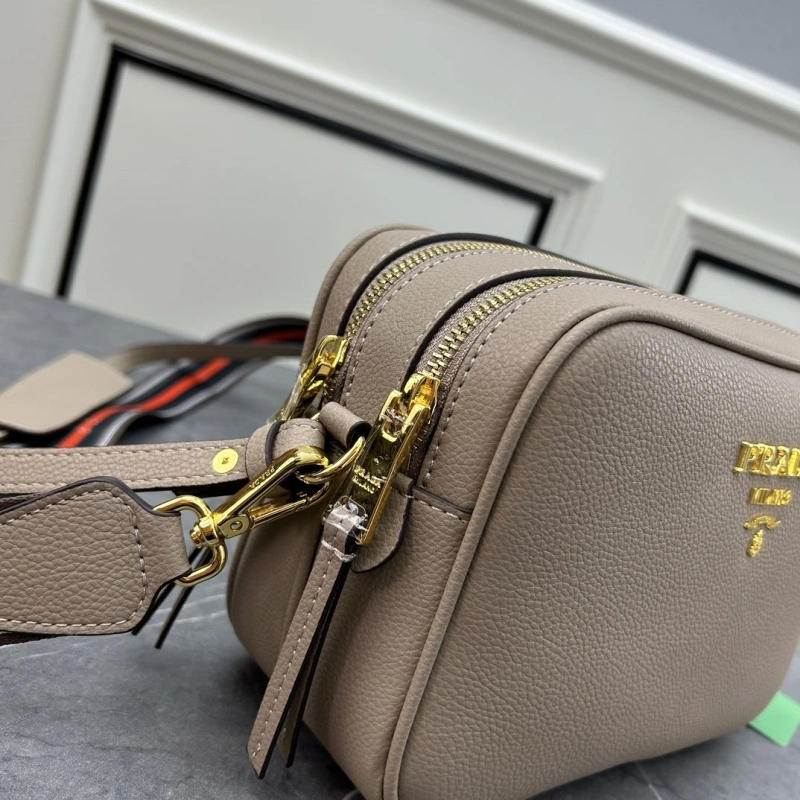 Pra*a satchel bags 4213-0246
