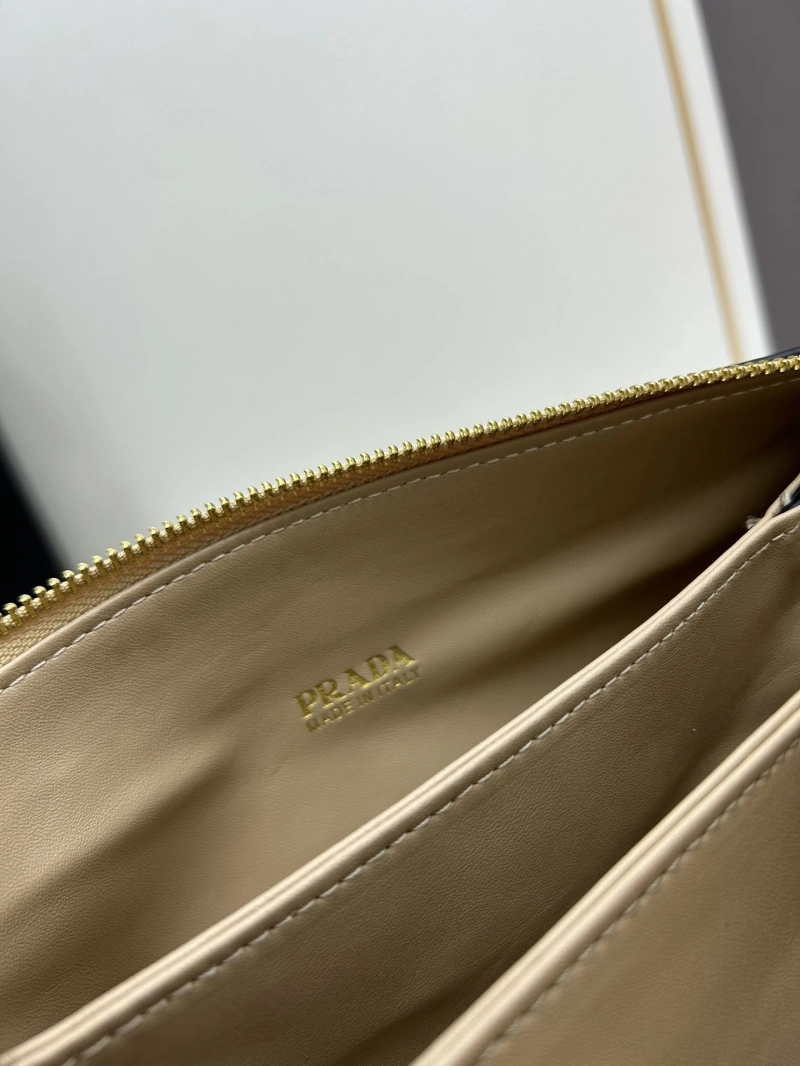 Pra*a satchel bags 4213-0322