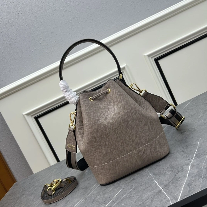 Pra*a satchel bags 4213-0327