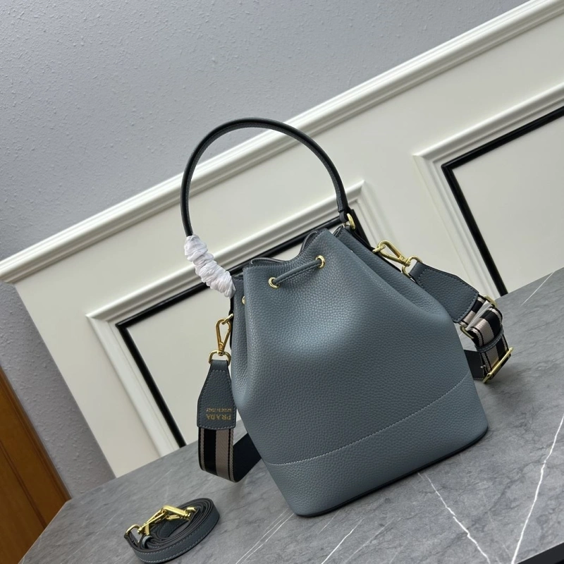 Pra*a satchel bags 4213-0329