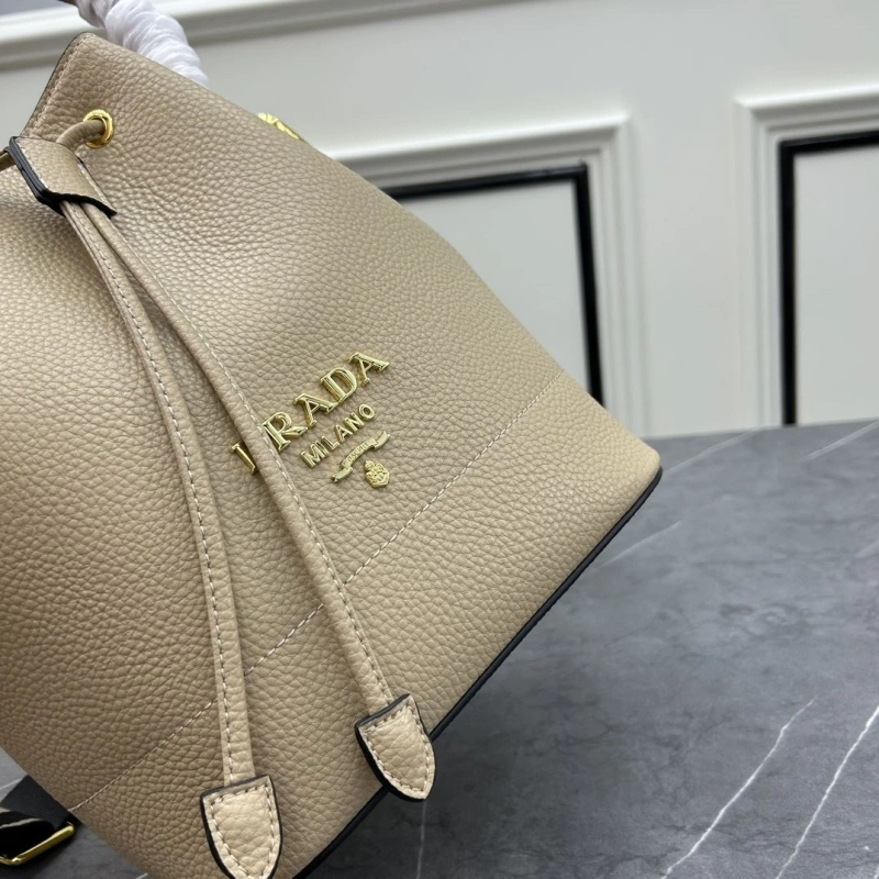 Pra*a satchel bags 4213-0330
