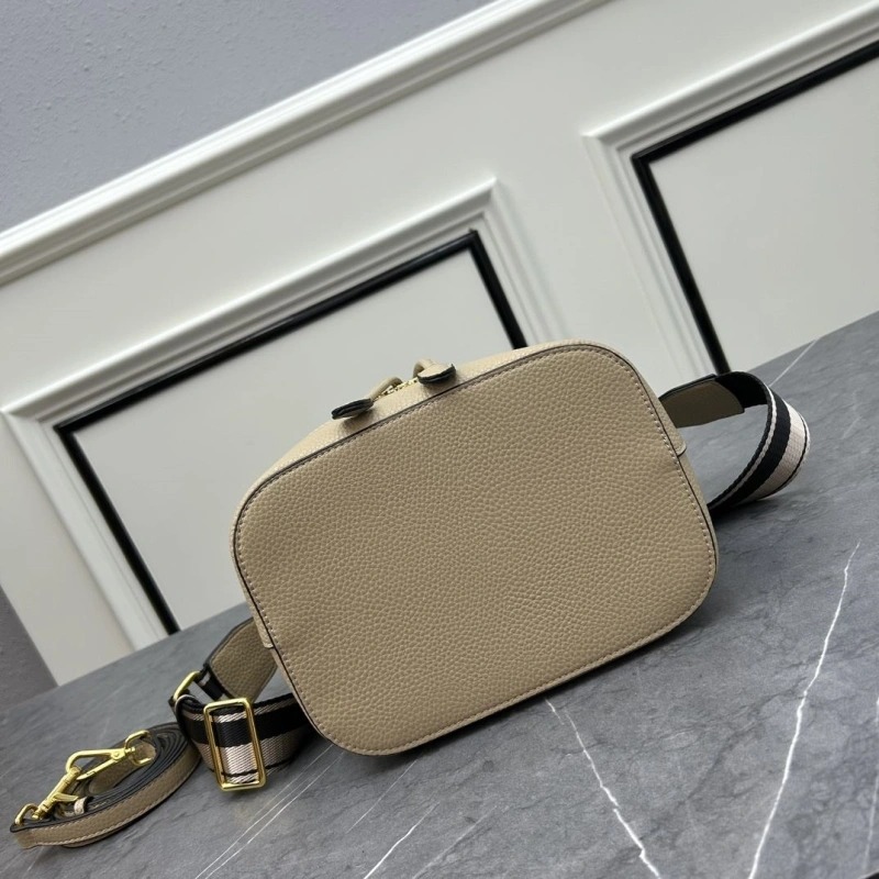 Pra*a satchel bags 4213-0330