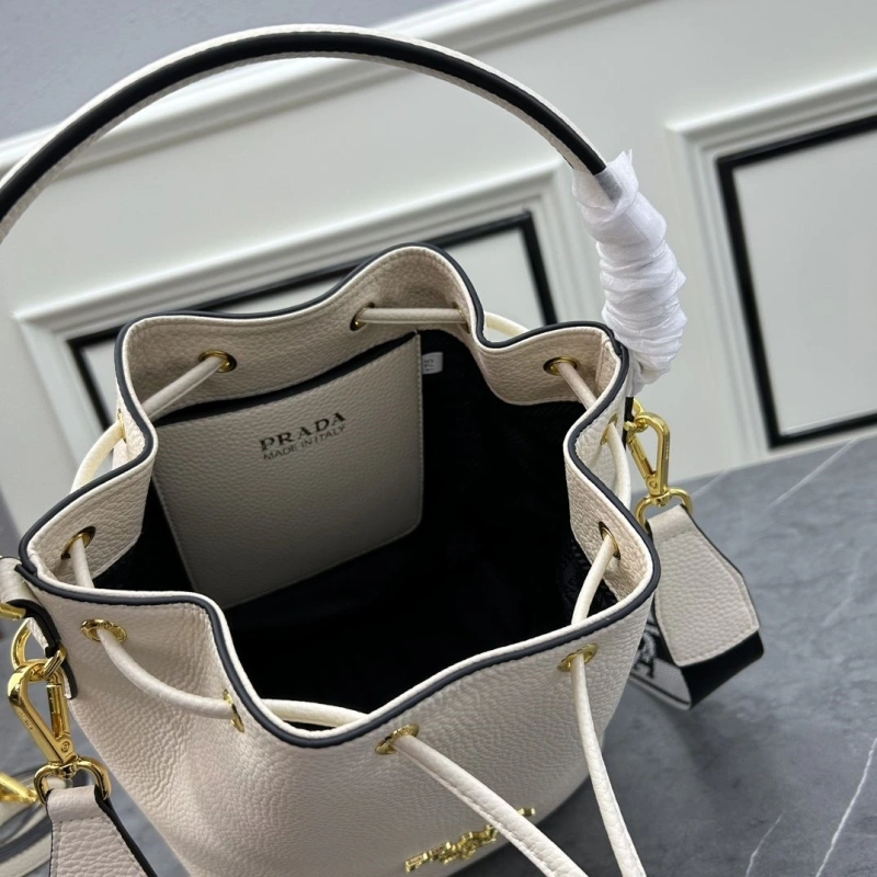 Pra*a satchel bags 4213-0331