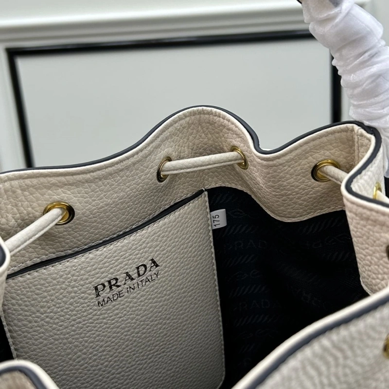 Pra*a satchel bags 4213-0331