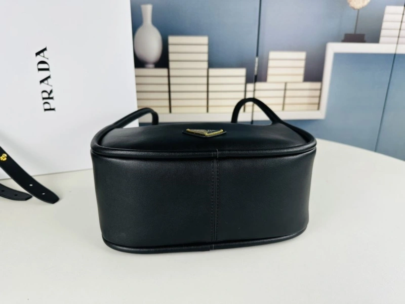 Pra*a satchel bags 4213-0370