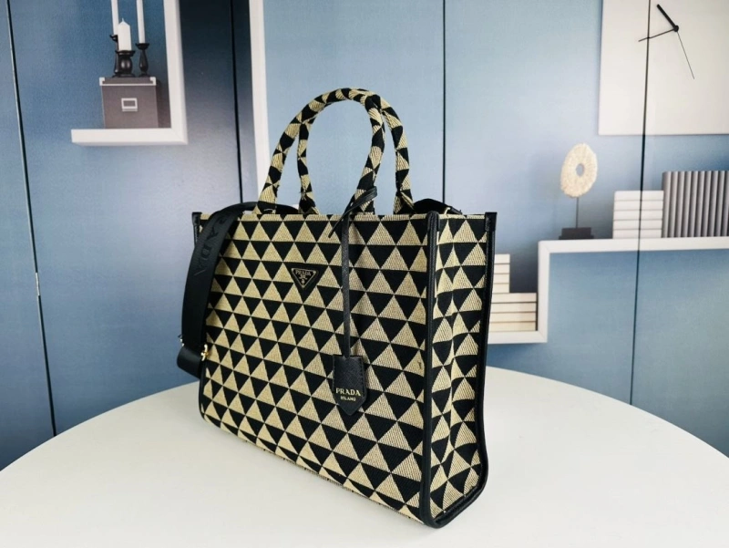 Pra*a shopping bags 4213-0382