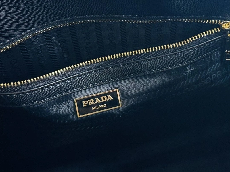 Pra*a shopping bags 4213-0382