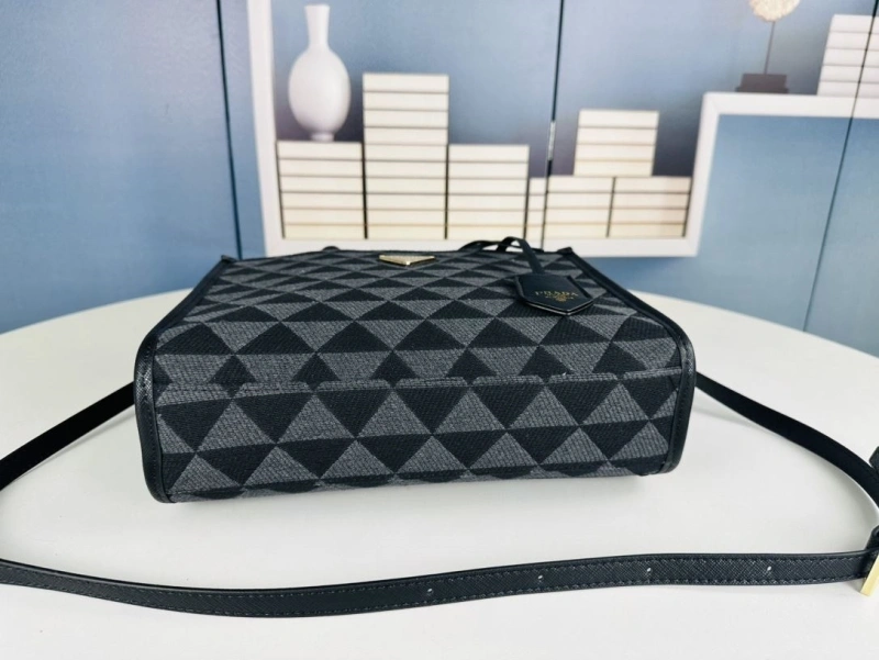 Pra*a shopping bags 4213-0384