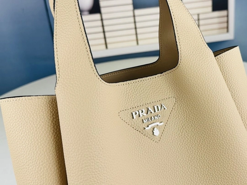 Pra*a shopping bags 4213-0386