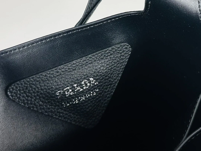 Pra*a shopping bags 4213-0389