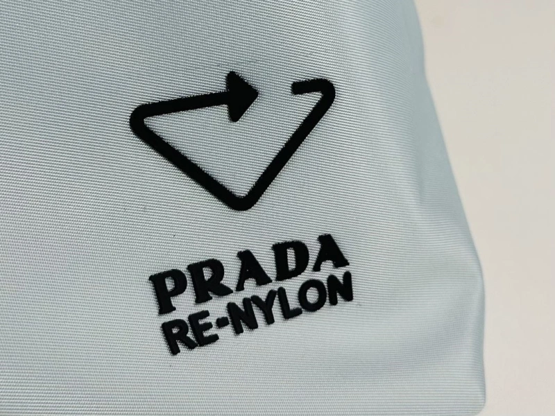 Pra*a shopping bags 4213-0390