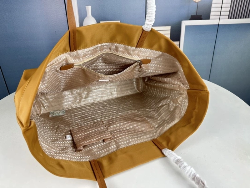 Pra*a shopping bags 4213-0391