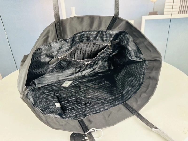 Pra*a shopping bags 4213-0392