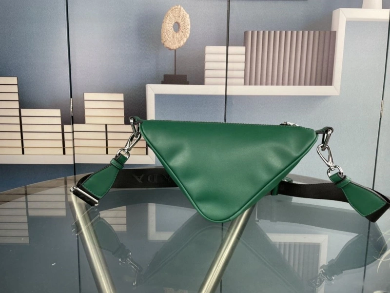 Pra*a satchel bags 4213-0438