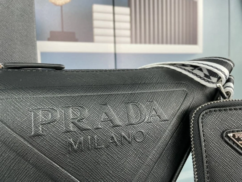 Pra*a satchel bags 4213-0440