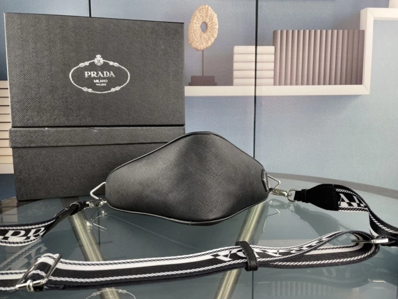 Pra*a satchel bags 4213-0440
