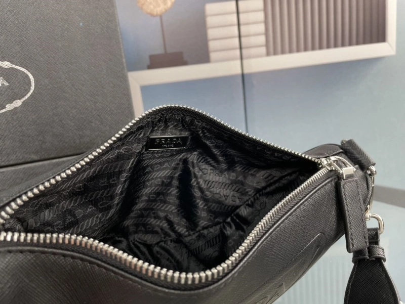 Pra*a satchel bags 4213-0440
