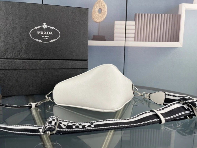 Pra*a satchel bags 4213-0441