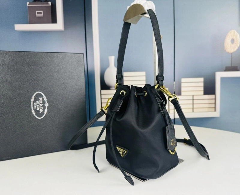 Pra*a bucket bags 4213-0442