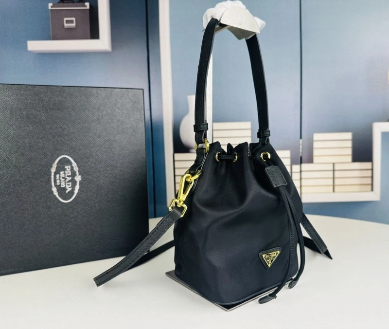 Pra*a bucket bags 4213-0442