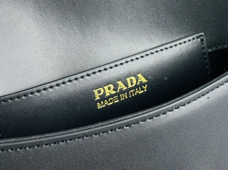 Pra*a satchel bags 4213-0452