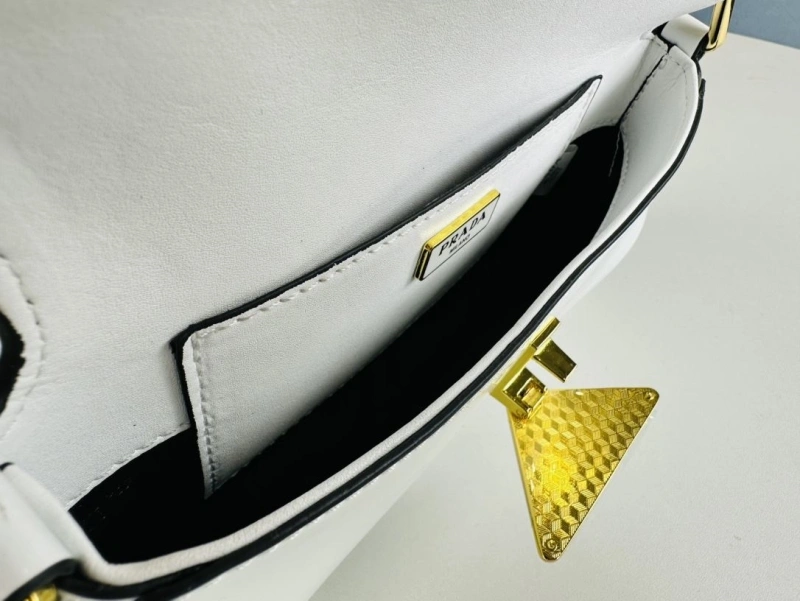 Pra*a satchel bags 4213-0457