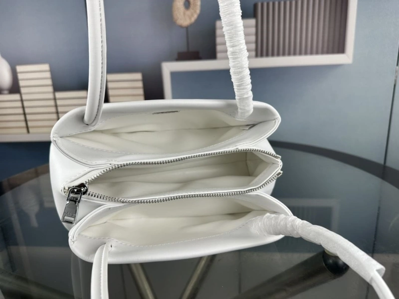 Pra*a shopping bags 4213-0460