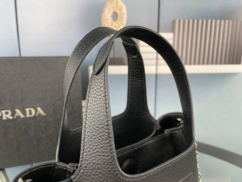 Pra*a top handle bags 4213-0464