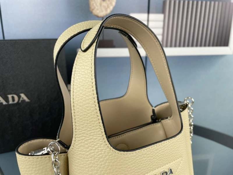 Pra*a top handle bags 4213-0467