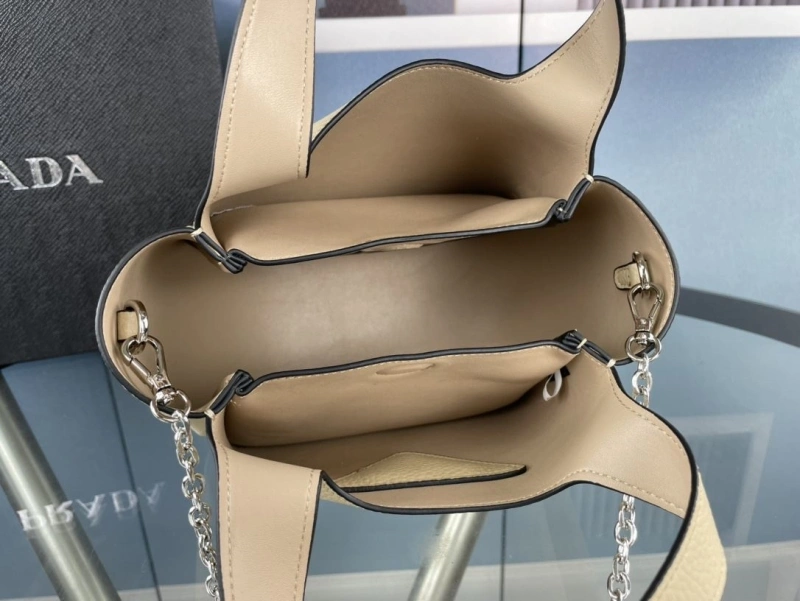Pra*a top handle bags 4213-0467