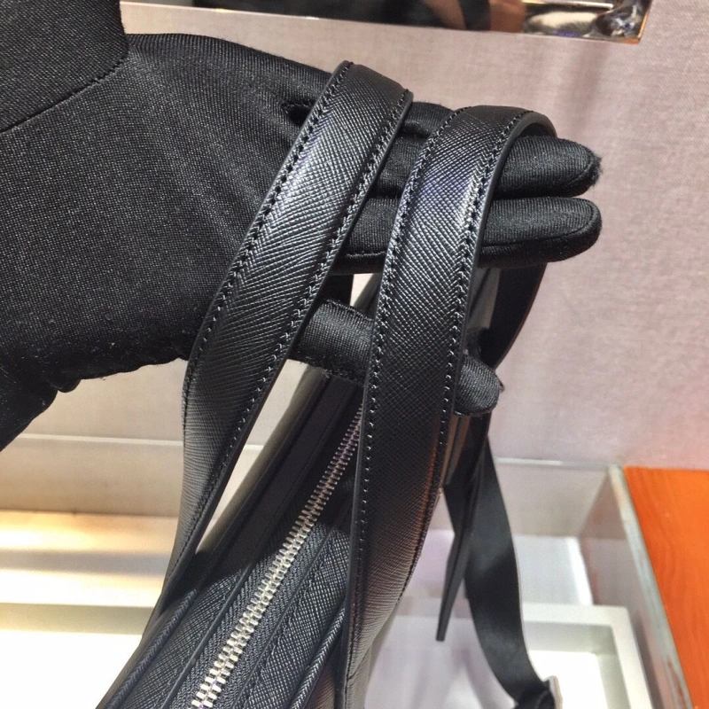 mens Pra*a briefcases 4213-0481