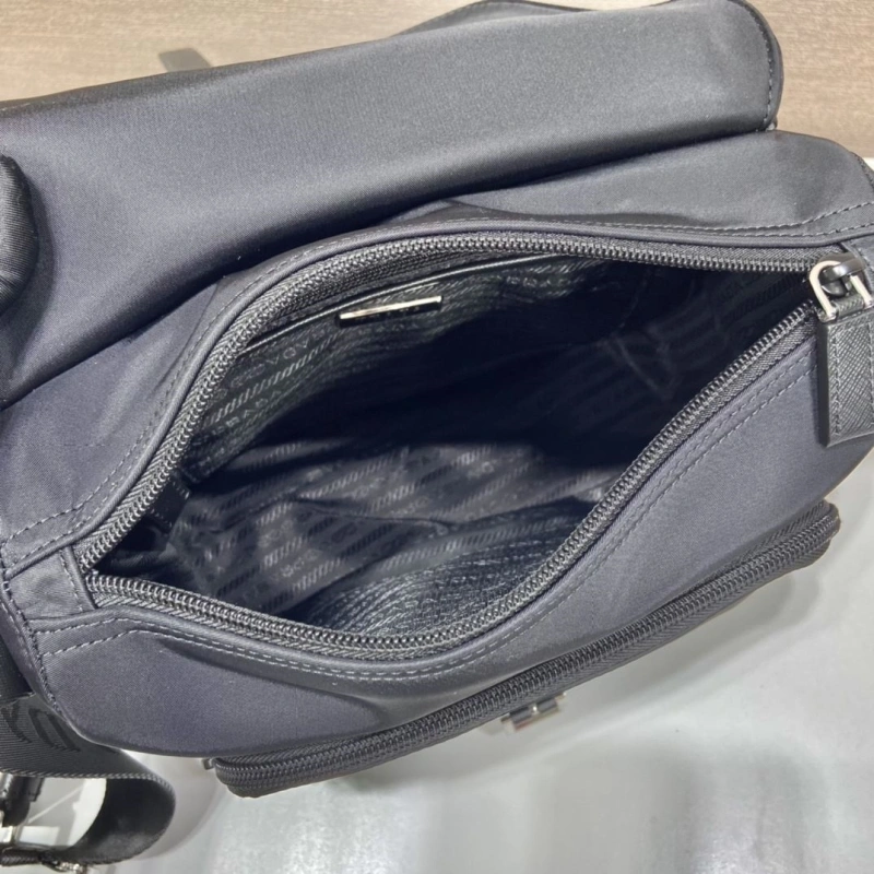 Pra*a satchel bags 4213-0532