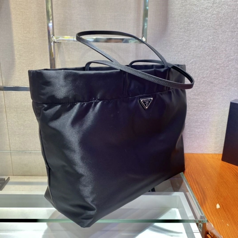 Pra*a shopping bags 4213-0537