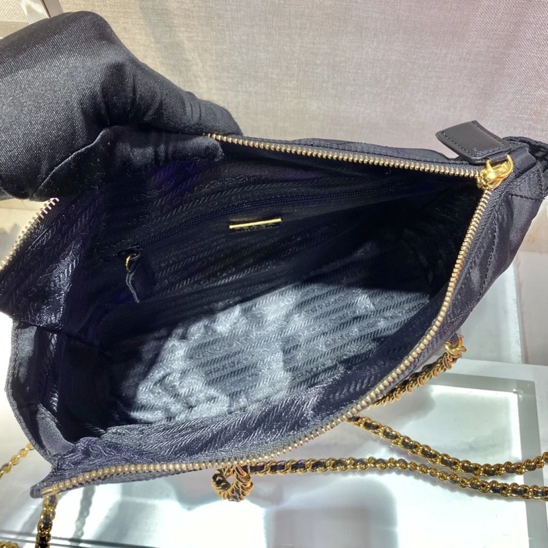 Pra*a satchel bags 4213-0547
