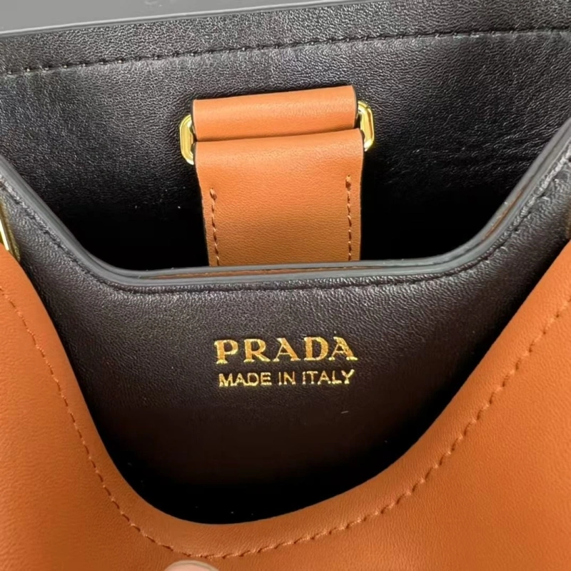 Pra*a bucket bags 4213a-0033