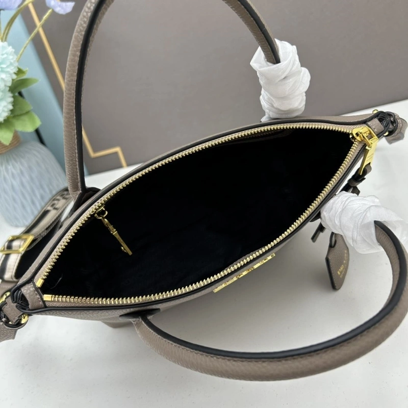 Pra*a top handle bags 4213a-0196