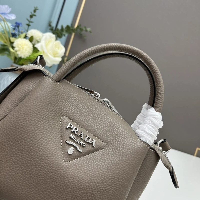 Pra*a top handle bags 4213a-0256
