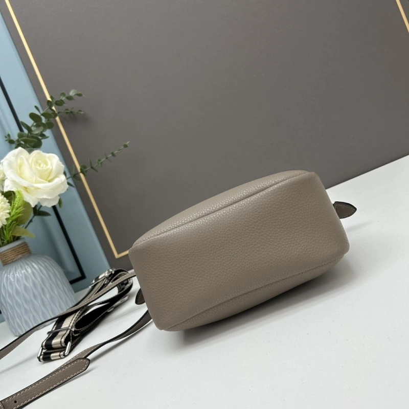 Pra*a top handle bags 4213a-0256