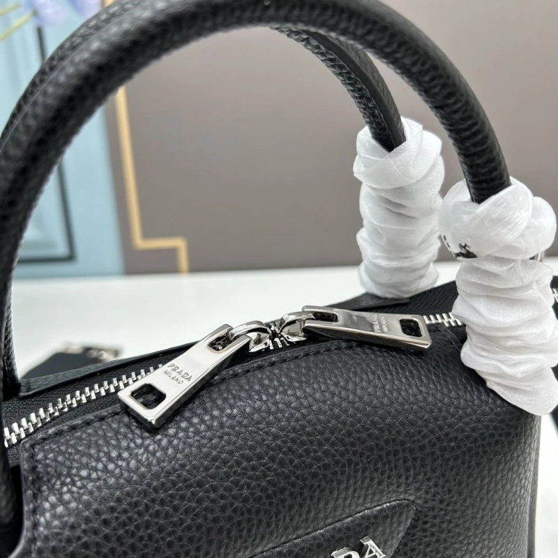 Pra*a top handle bags 4213a-0259
