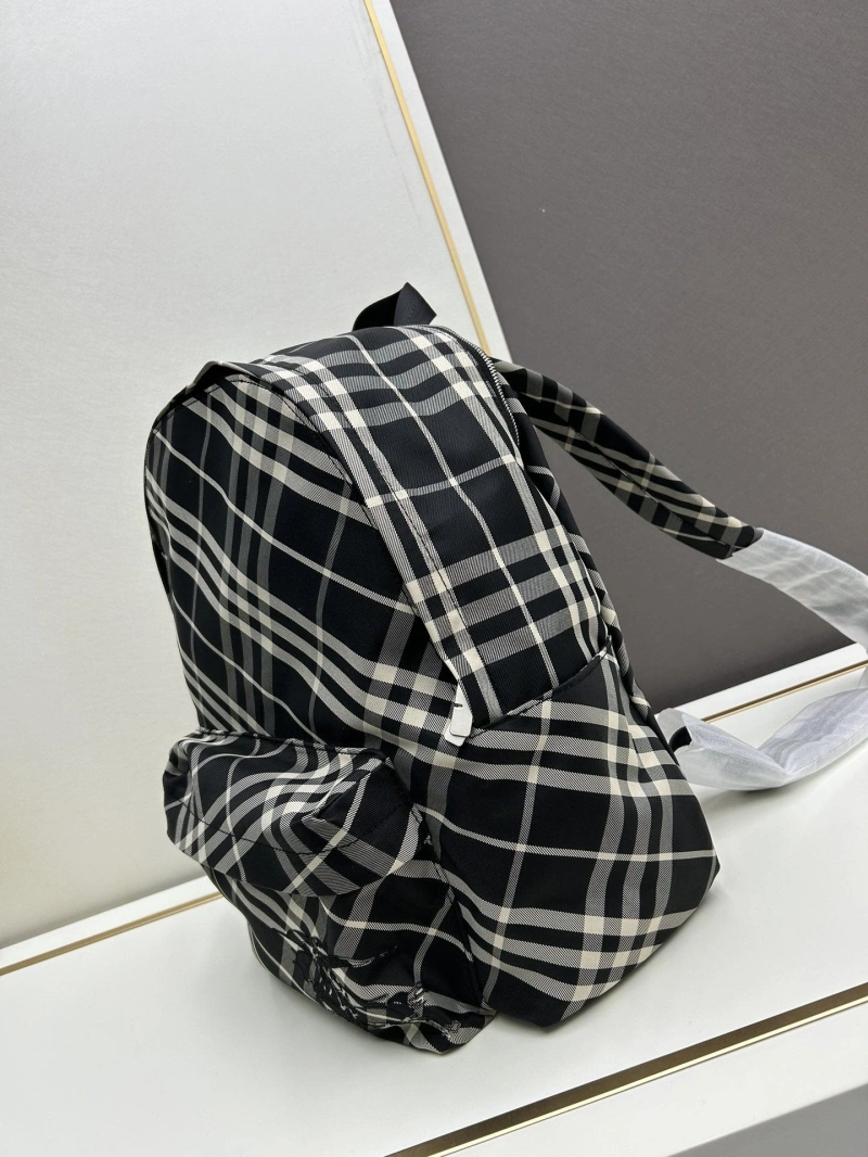 Bv*b*rry backpacks 4213a-0265