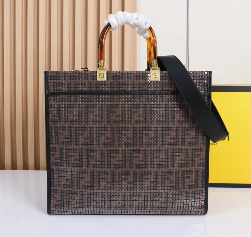 F**di shopping bags 4220-0018