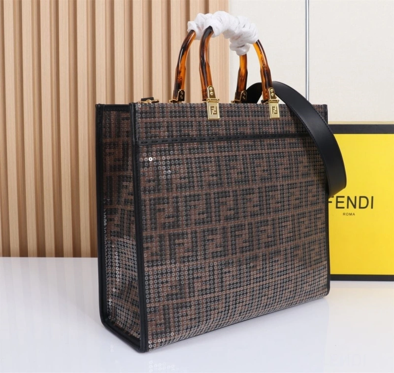 F**di shopping bags 4220-0018