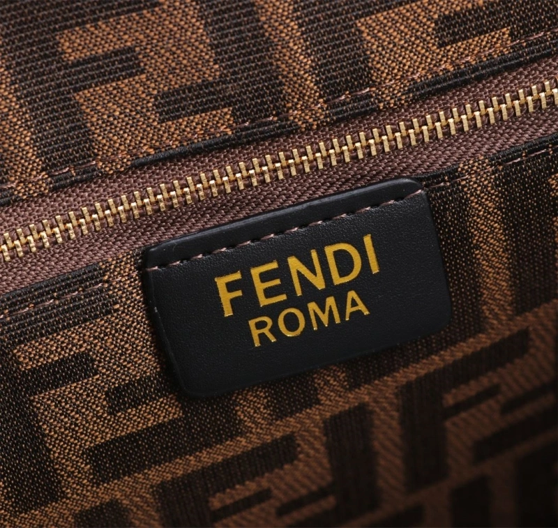 F**di shopping bags 4220-0018