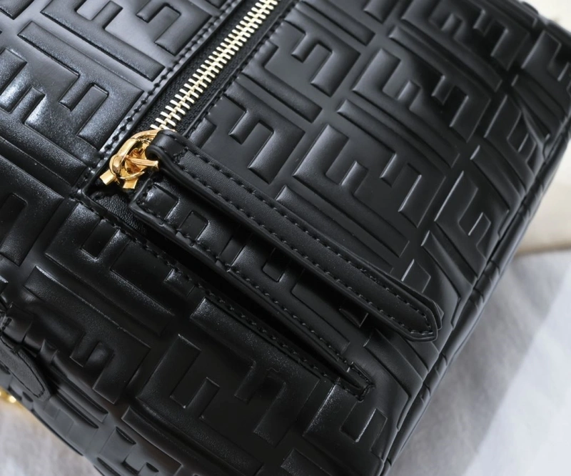 F**di backpacks 4220-0029