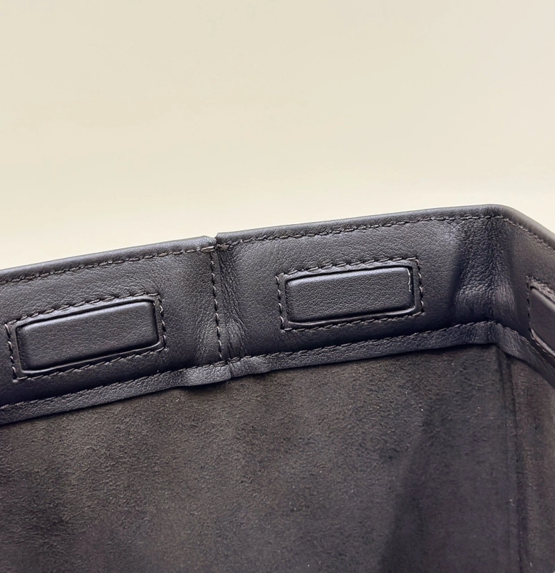F**di top handle bags 4220-0032